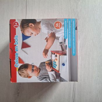 Jeu pour enfants – Caisse en bois 36 pièces - Neuf avec emballage d'origine