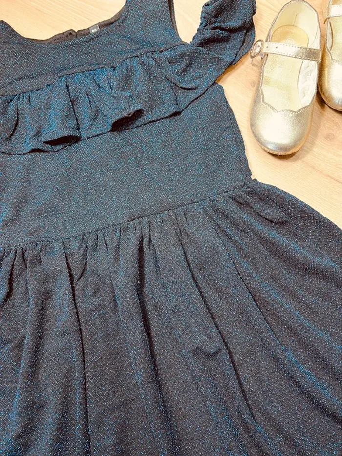 Taille 6 ans robe de fête fille bleue marine scintillante 🩷 - photo numéro 4