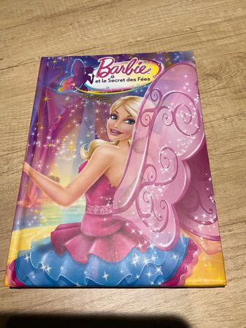 Livre Barbie / Barbie et le secret des Fées