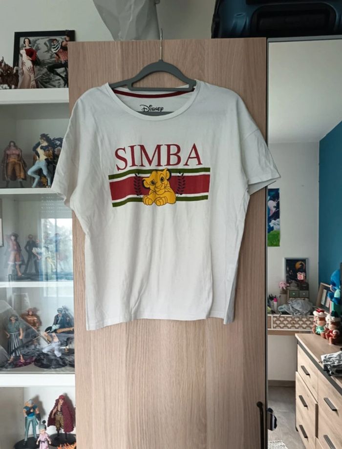Tee-shirt blanc simba avec bande rouge et verte neuf cache cache - Taille L 40