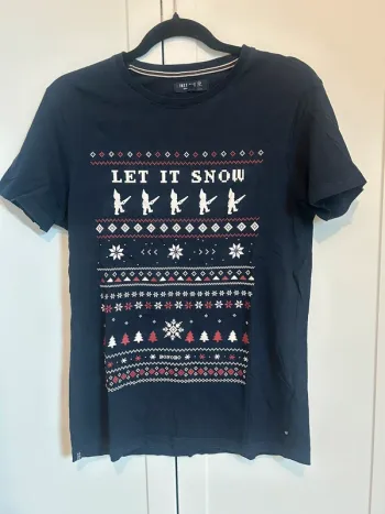 Tee shirt motif hiver
