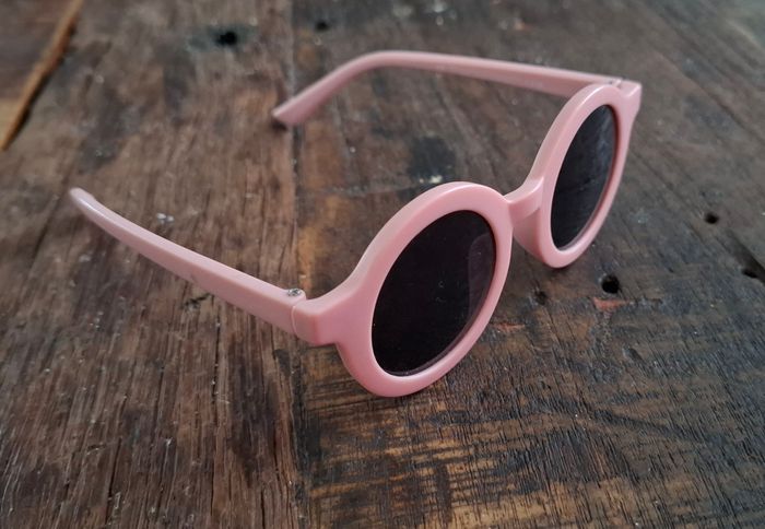 bob et lunettes de soleil enfant - photo numéro 3