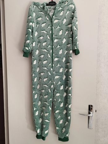 Combi Pyjama Dinosaure Zeeman taille 10 ans