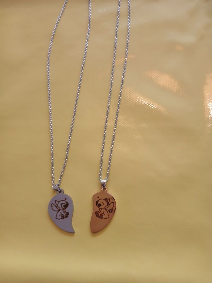 collier en deux stitch disney couleur argent - photo numéro 3