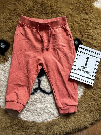 Jogging orange skate/étoiles TEX t.12m