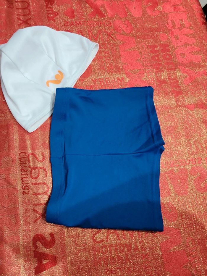 Maillot de bain short 5 / 6 ans Nabaiji + bonnet offert - photo numéro 2