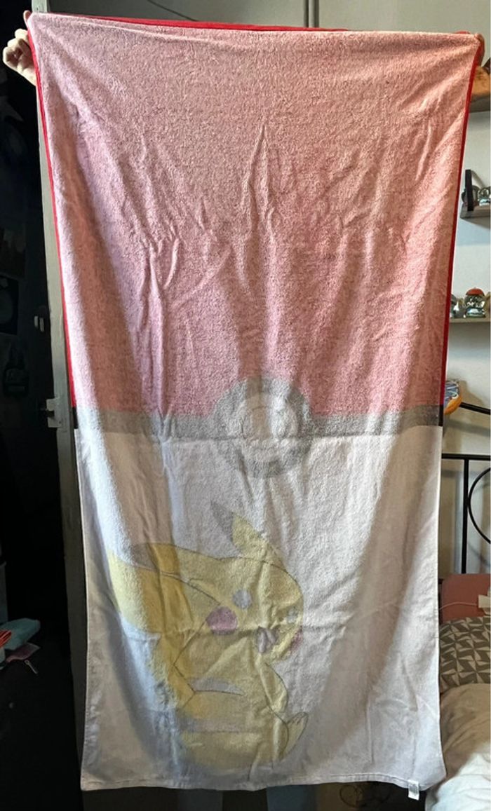 Serviette de plage Pokémon Pokeball Pikachu - photo numéro 3