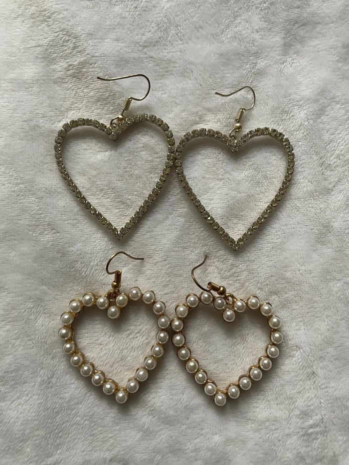 Boucles d’oreilles cœur perles et strass