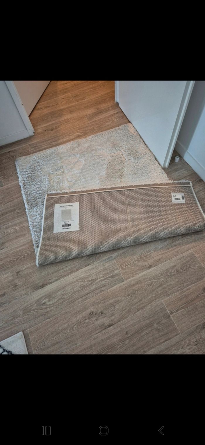 Tapis blanc - photo numéro 3