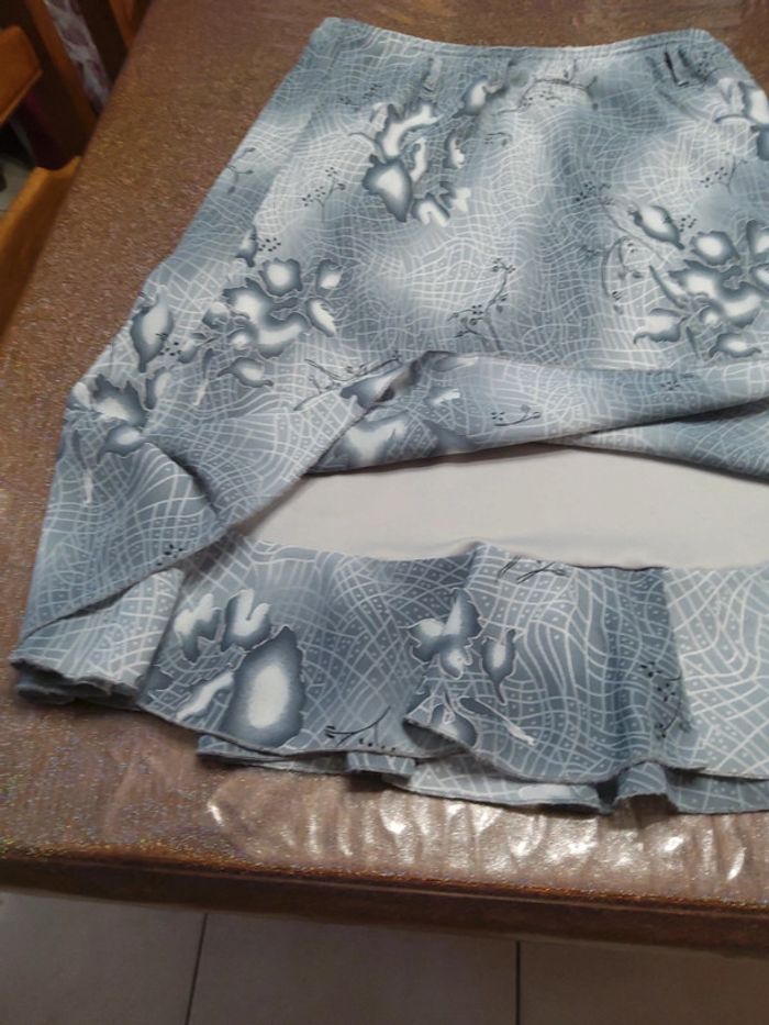 Jupe avec volant - photo numéro 2