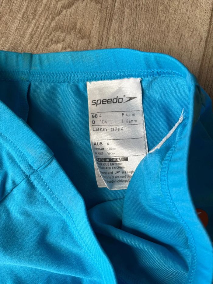 Maillot de bain. Garçon 4 ans - photo numéro 3