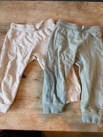 Lot 2 pantalons jogging