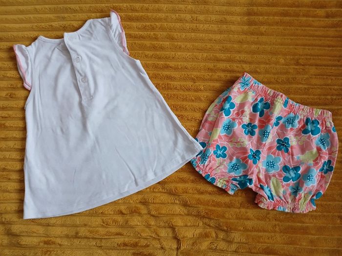 Ensemble débardeur et short taille 18 mois - photo numéro 2