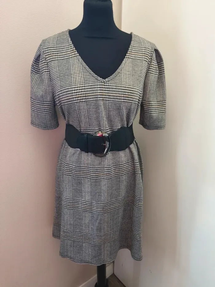 Robe la halle 42 (sans ceinture)