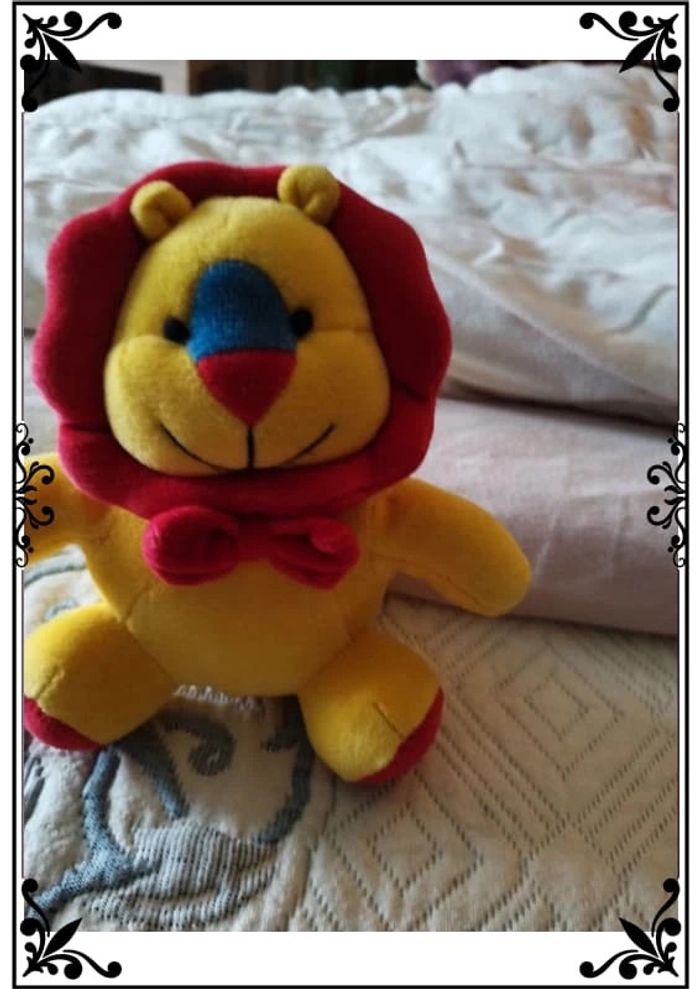 Mini peluche lion rouge et jaune - photo numéro 6