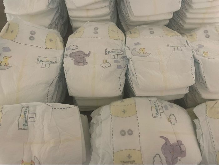 84 couches Pampers prenium protection taille 1 - photo numéro 2