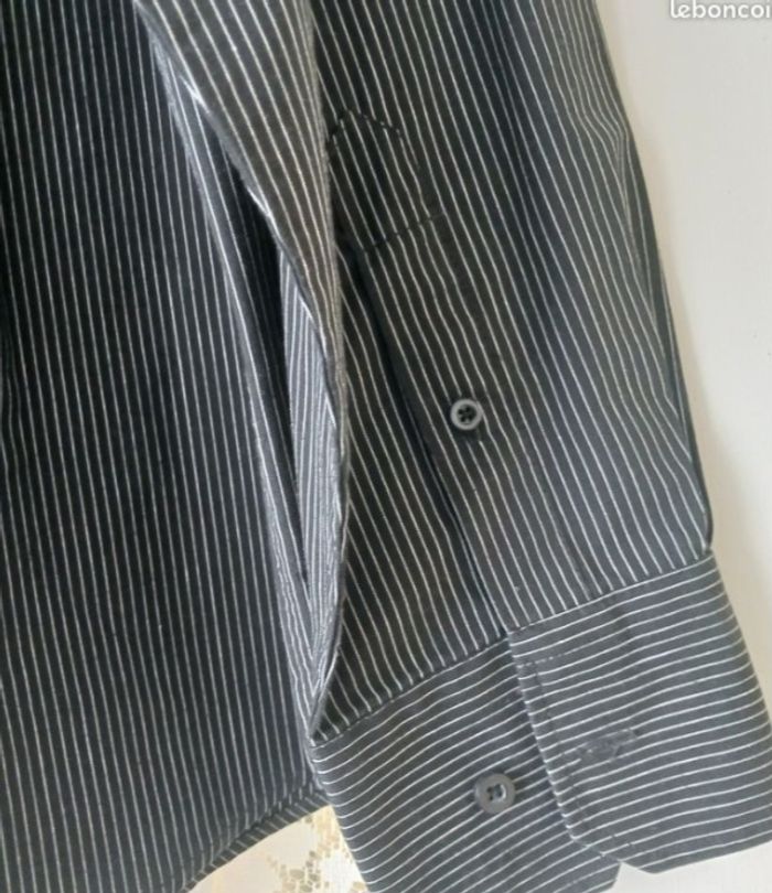Chemise à rayures, rayée, noir et blanc - photo numéro 3