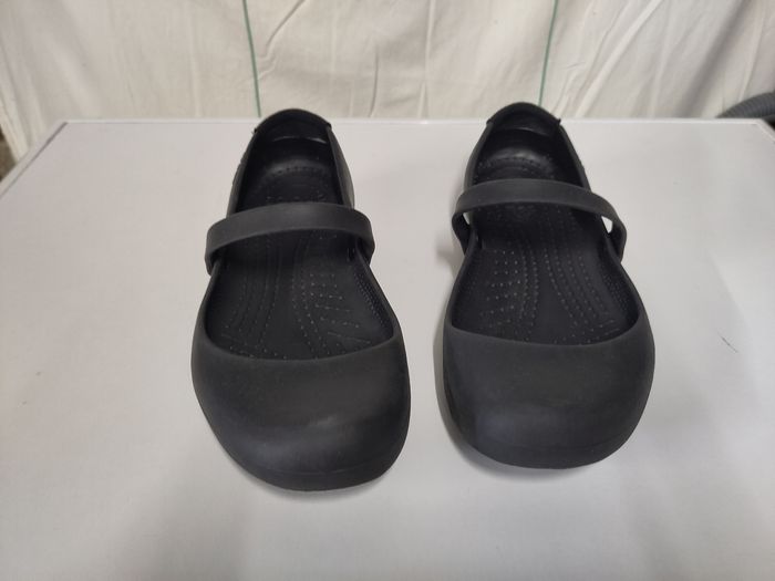 Crocs
Modèle "Alice work" W7 = 37 / 38 - photo numéro 2