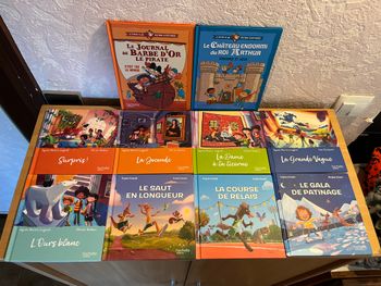 Lot 10 livres Mc Donald neufs