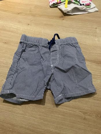 Short H&M - 6-9mois/ 74cm