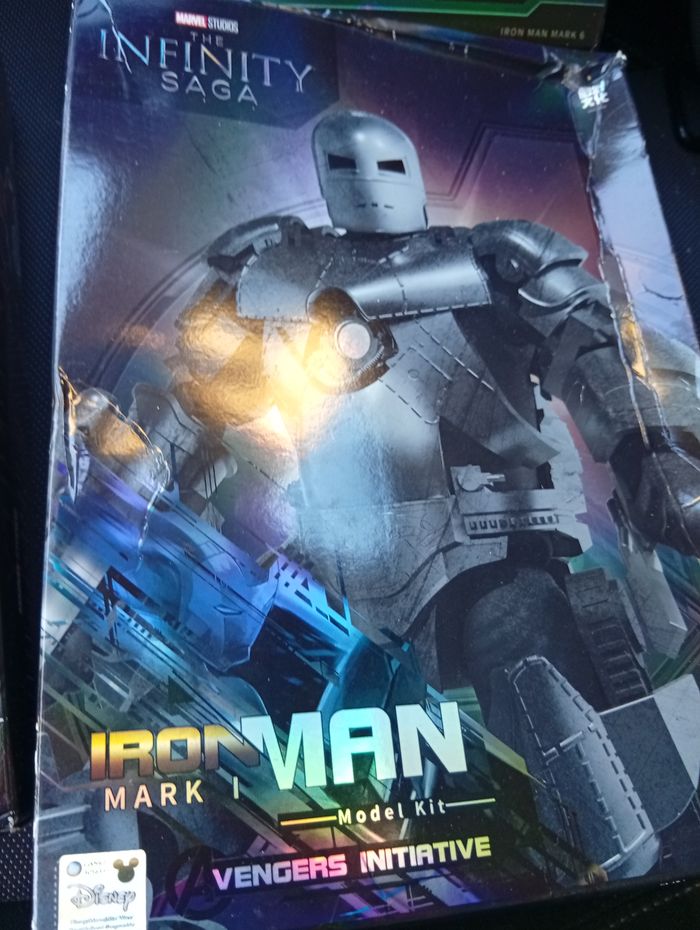 4 figurines IronMAN - photo numéro 4