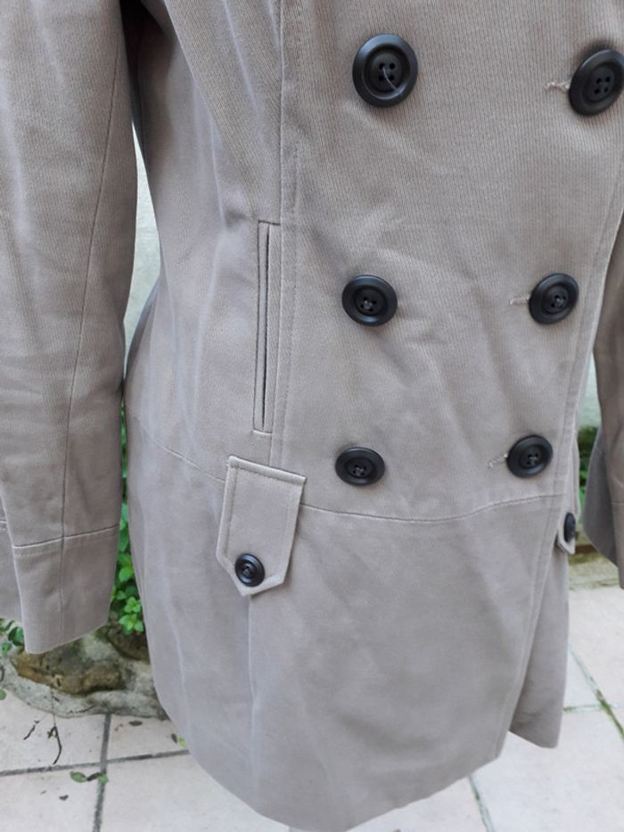 Manteau mi-saison beige très finement côtelé - photo numéro 3
