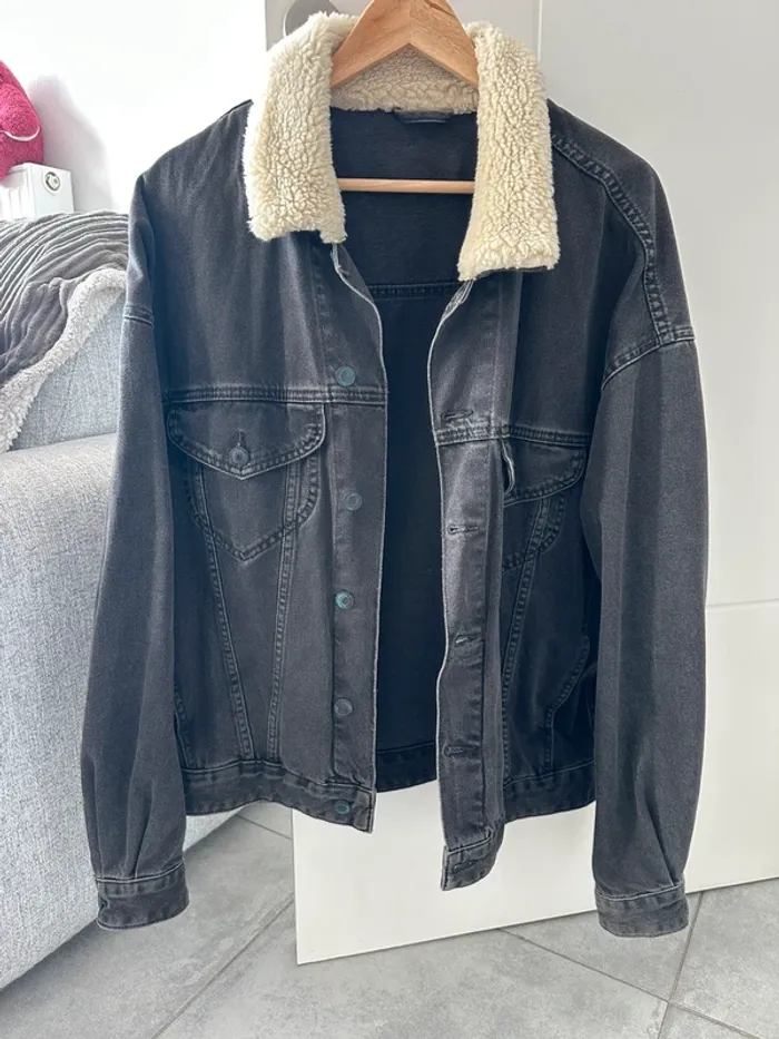veste en jean noir