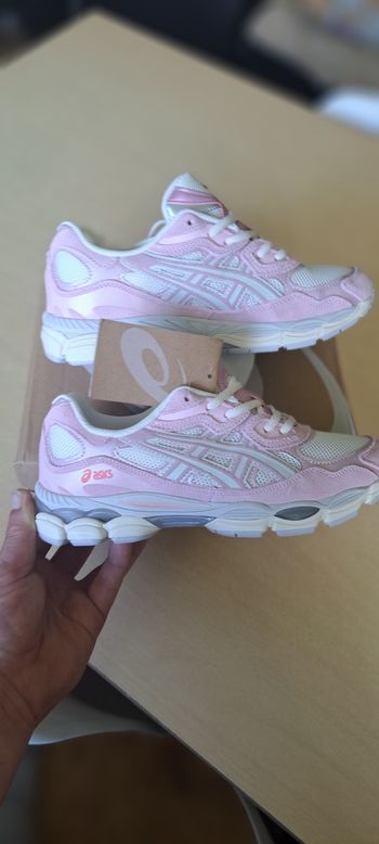 Asics Gel Nyc Cream/Rose Water T39