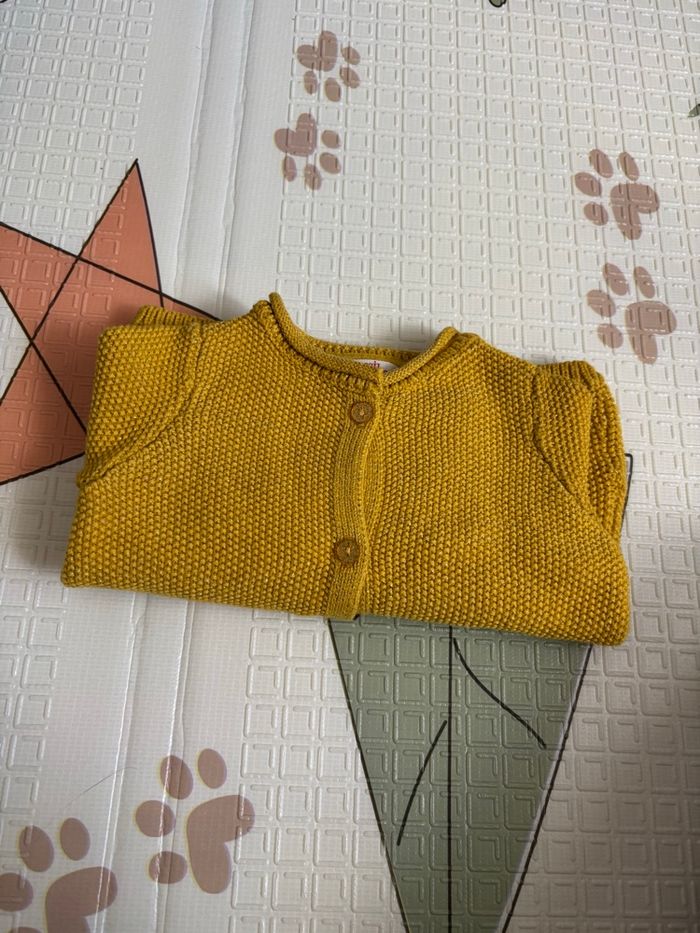 Gilet en maille bébé fille - photo numéro 7