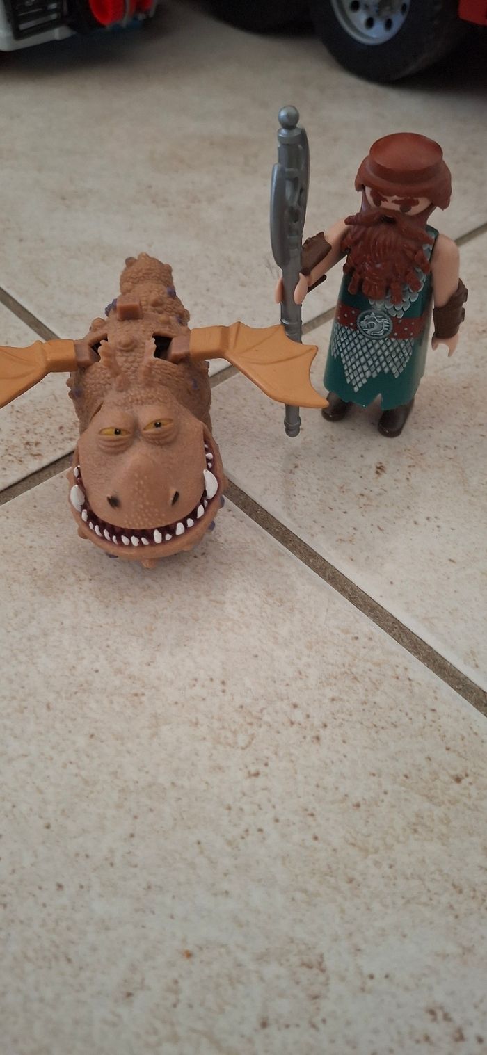 Figurine Stoïk le Vaste avec Dragon Gronckle - "How to Train Your Dragon" - Bon État - photo numéro 4