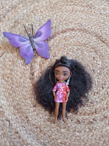 Poupée barbie extra mini