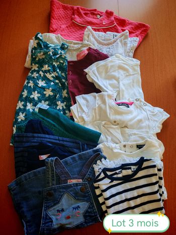 Lot de vêtements fille été 3 mois 