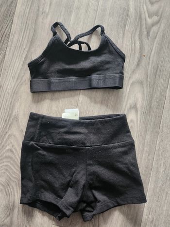 Ensemble sport danse