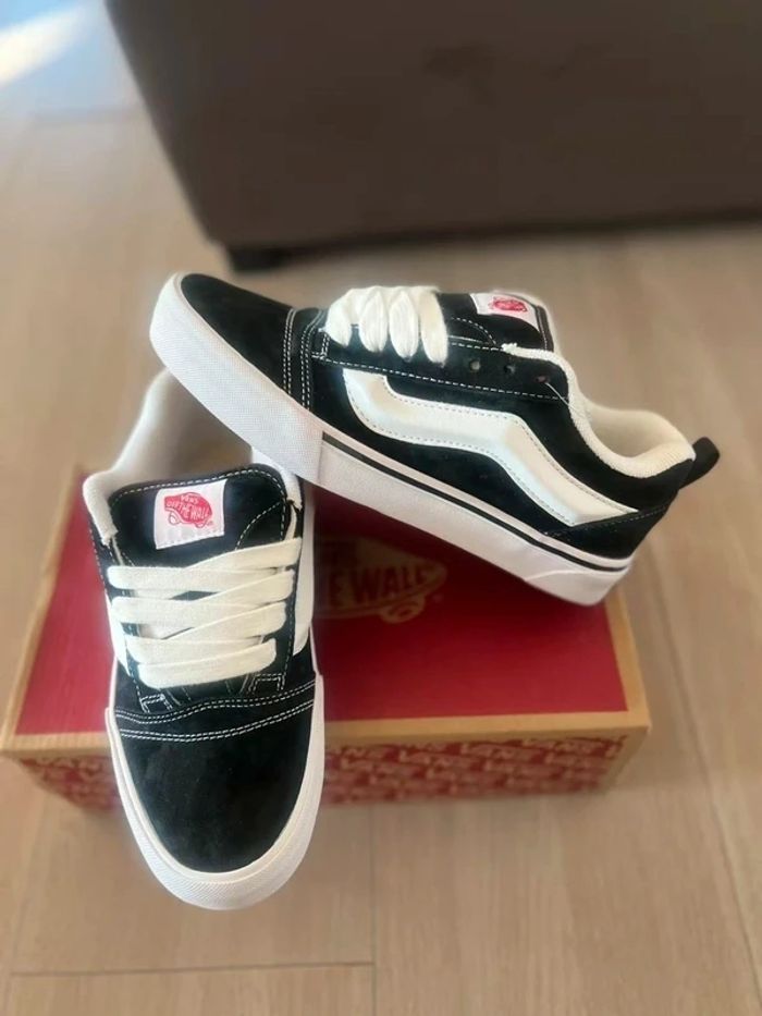 Vans Knu Skool 39