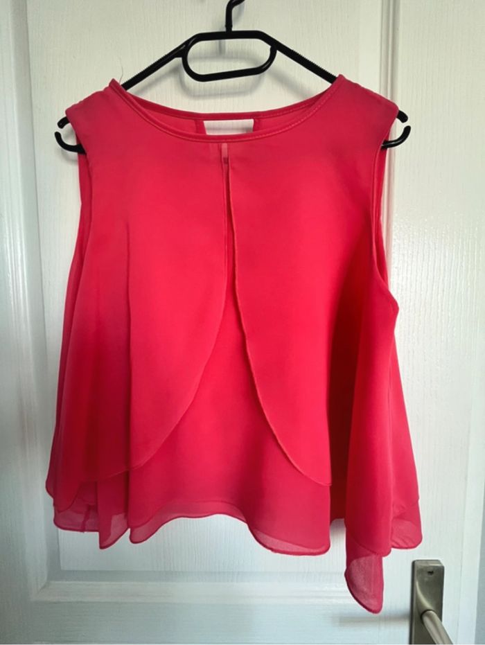 Haut rose fushia