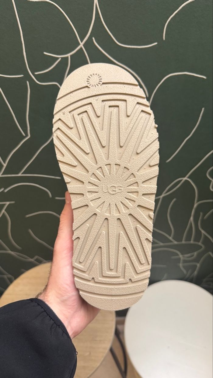 Ugg Tazz Sand taille 38 neuve beige - photo numéro 4