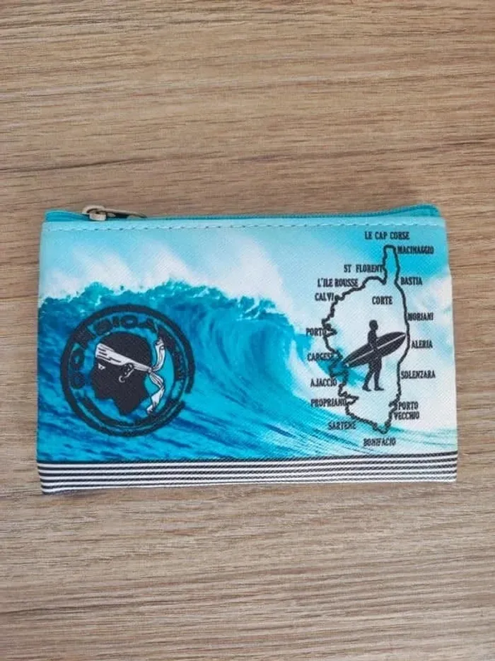 Petit porte-monnaie Corse bleu prénom Kévin - 8×12cm - photo numéro 2