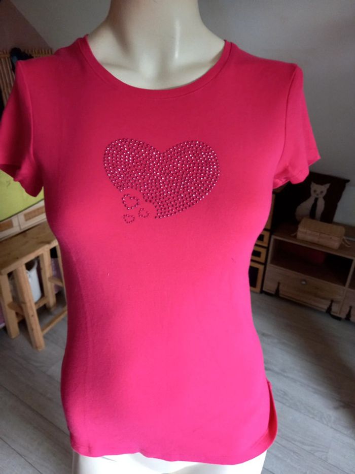 Tee shirt "cœur strass" taille M - photo numéro 2