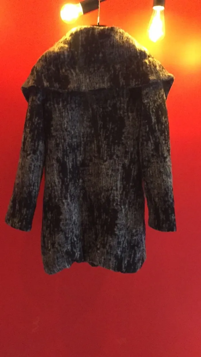Manteau 🧥 Akela Key. - photo numéro 2