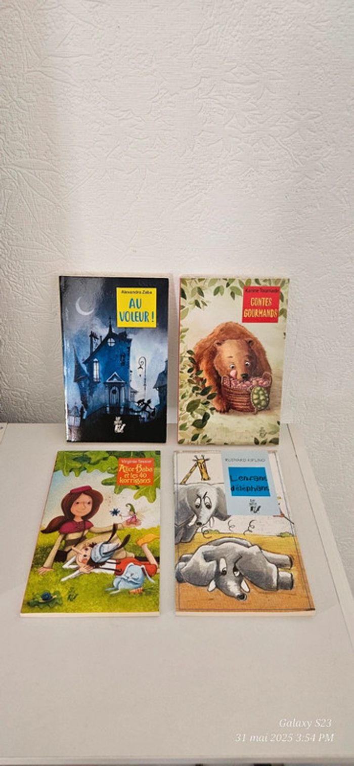 Lot 4 livres 7/9 ans collection " lire c'est partir" - photo numéro 2
