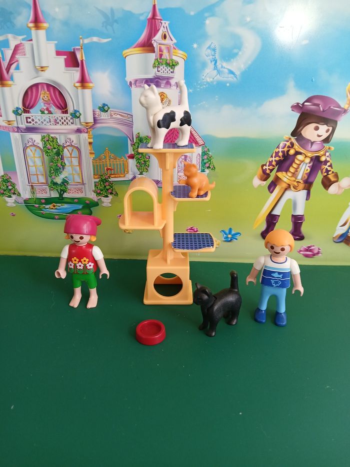 Playmobil Enfants et arbre à chats