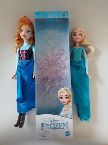 2 poupée frozen - la reine des neiges- disney