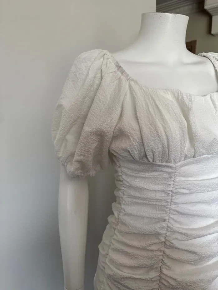 Robe femme - photo numéro 4