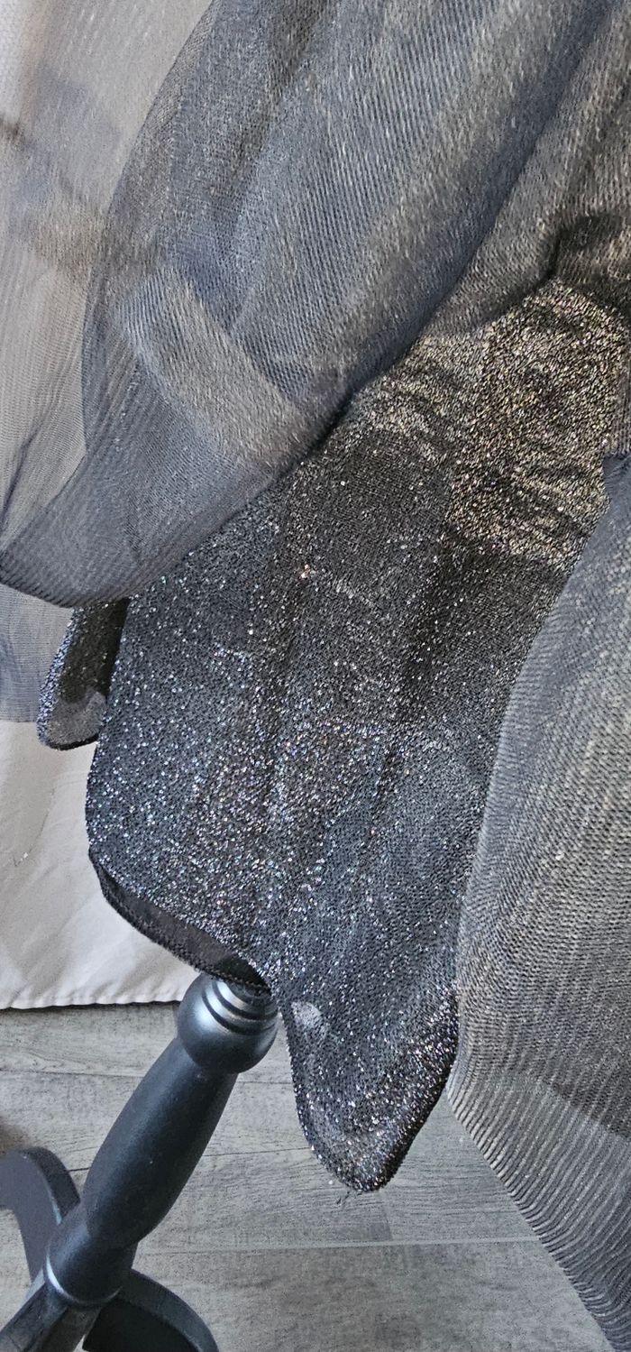 Robe noire pailletée - photo numéro 3