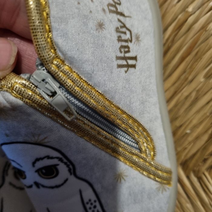 chaussons HARRY POTTER taille 24 - NEUF - photo numéro 3