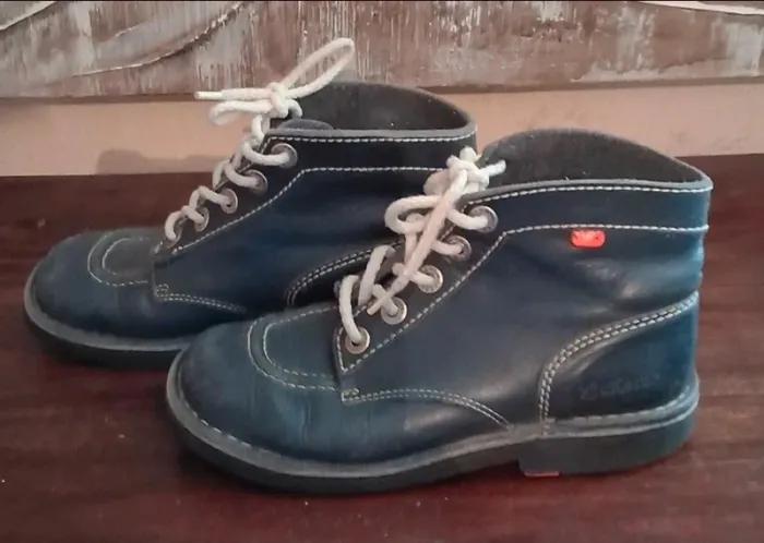 Chaussures Kickers taille 35 - photo numéro 2