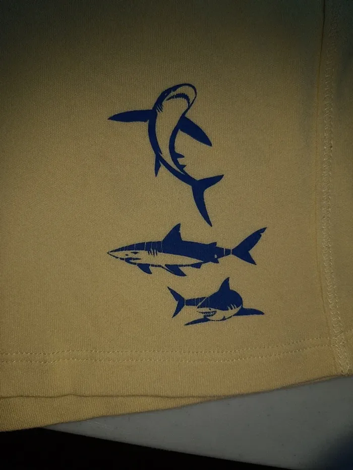 Short requins - photo numéro 4