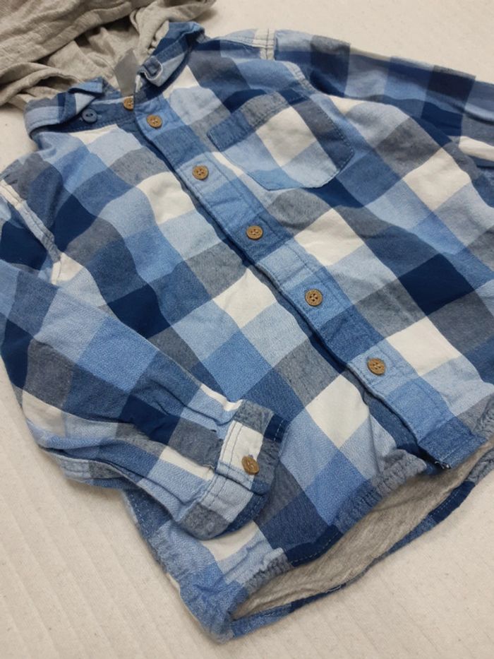 Tenue chemise à carreaux et pantalon jean - photo numéro 7