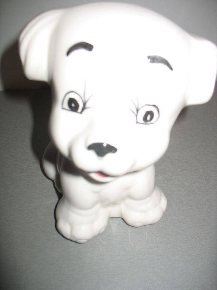 PETIT CHIEN BLANC EN CÉRAMIQUE - n°23