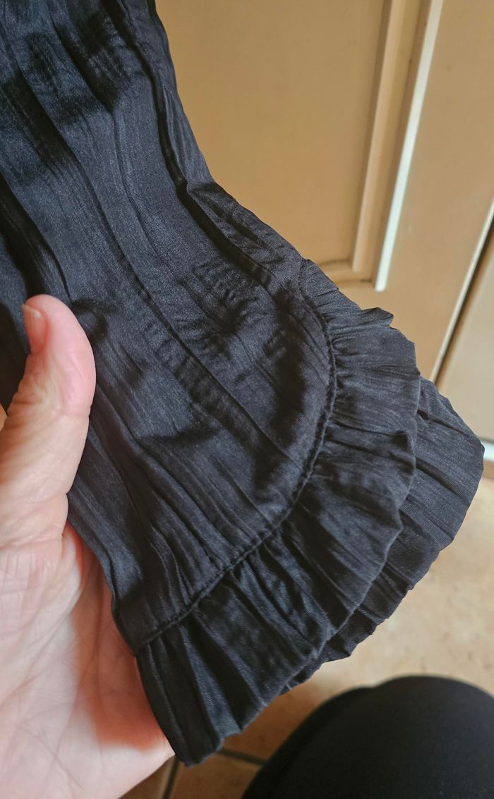 Boléro élégant noir pour les fêtes marque Pourquoi pas - photo numéro 5